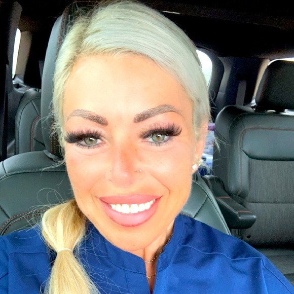 Meet your Posher, Darbie - Picture 1 of 1